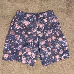 Lulu lemon shorts